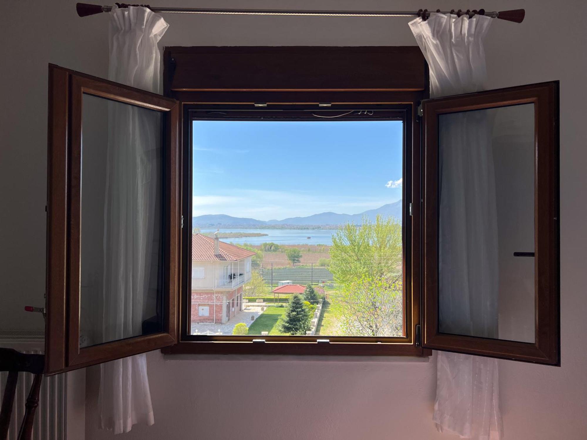 Lake House Ioannina Bagian luar foto
