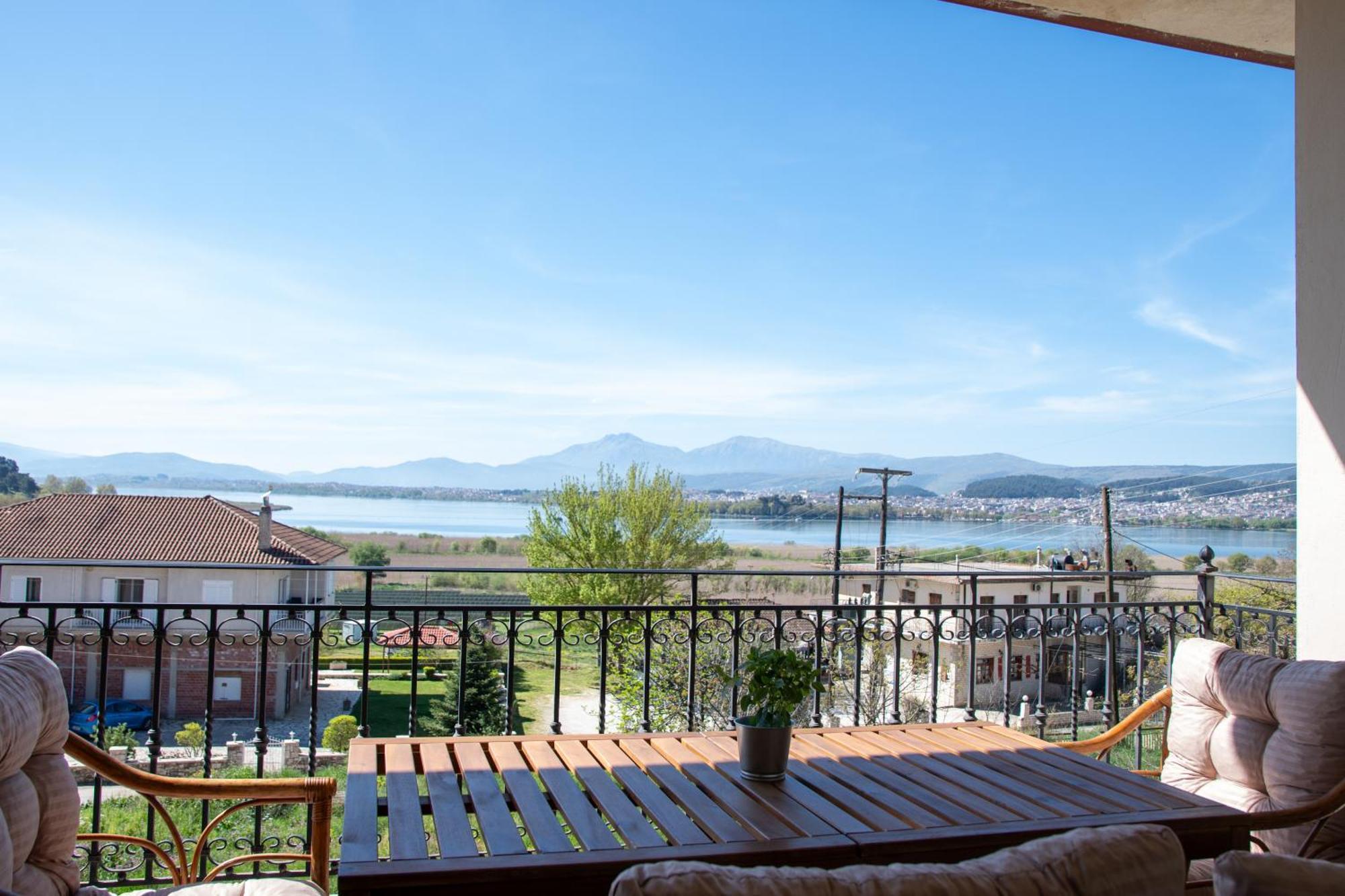 Lake House Ioannina Bagian luar foto
